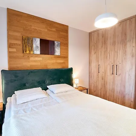 Laguna 43 Z Garazem- Διαμέρισμα Polanica-Zdrój