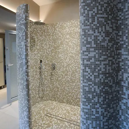 Apartment Laguna 43 Z Garazem- *