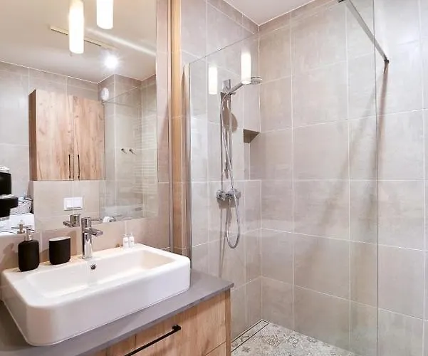 Laguna 43 Z Garazem- Polanica-Zdrój