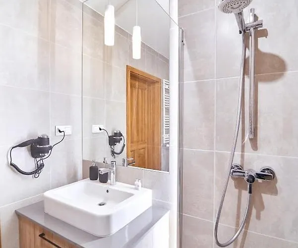 Laguna 43 Z Garazem- Διαμέρισμα *